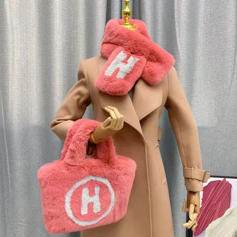 

Winter fashion ladies plush bag faux rabbit fur tote bags cute heart shaped purses handbag for women, Customizable