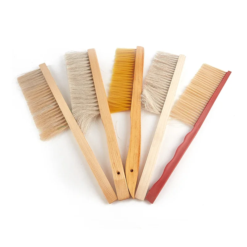 Factory Price Beekeeping Tool Wooden Bee Hive Sweeper for Bee Brush