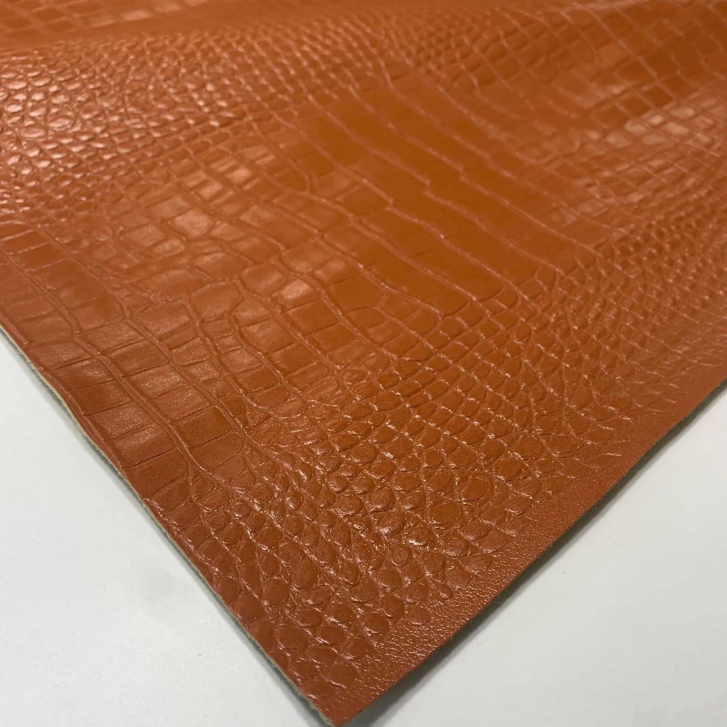 Cheaper Price Faux Embossed crocodile Pvc Leather for Handbags and Sofa Materials