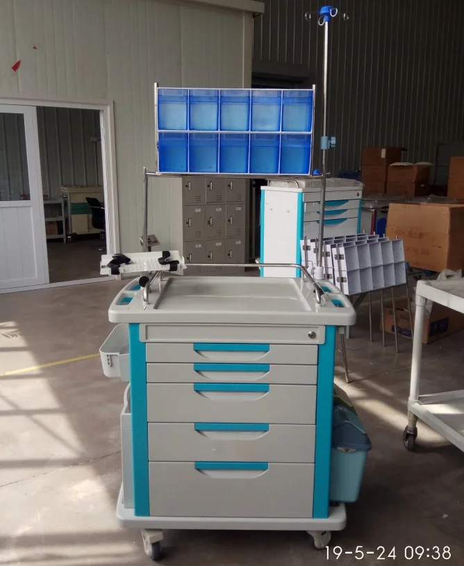 medical trolley (2).png