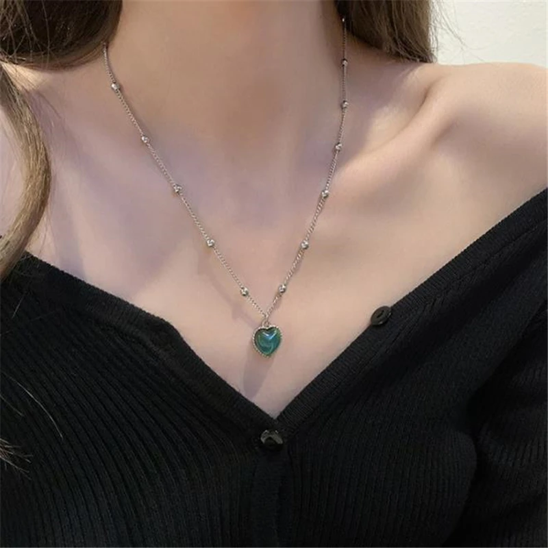 

heart necklace female clavicle chain gentle temperament fashion jewelry pendent necklace