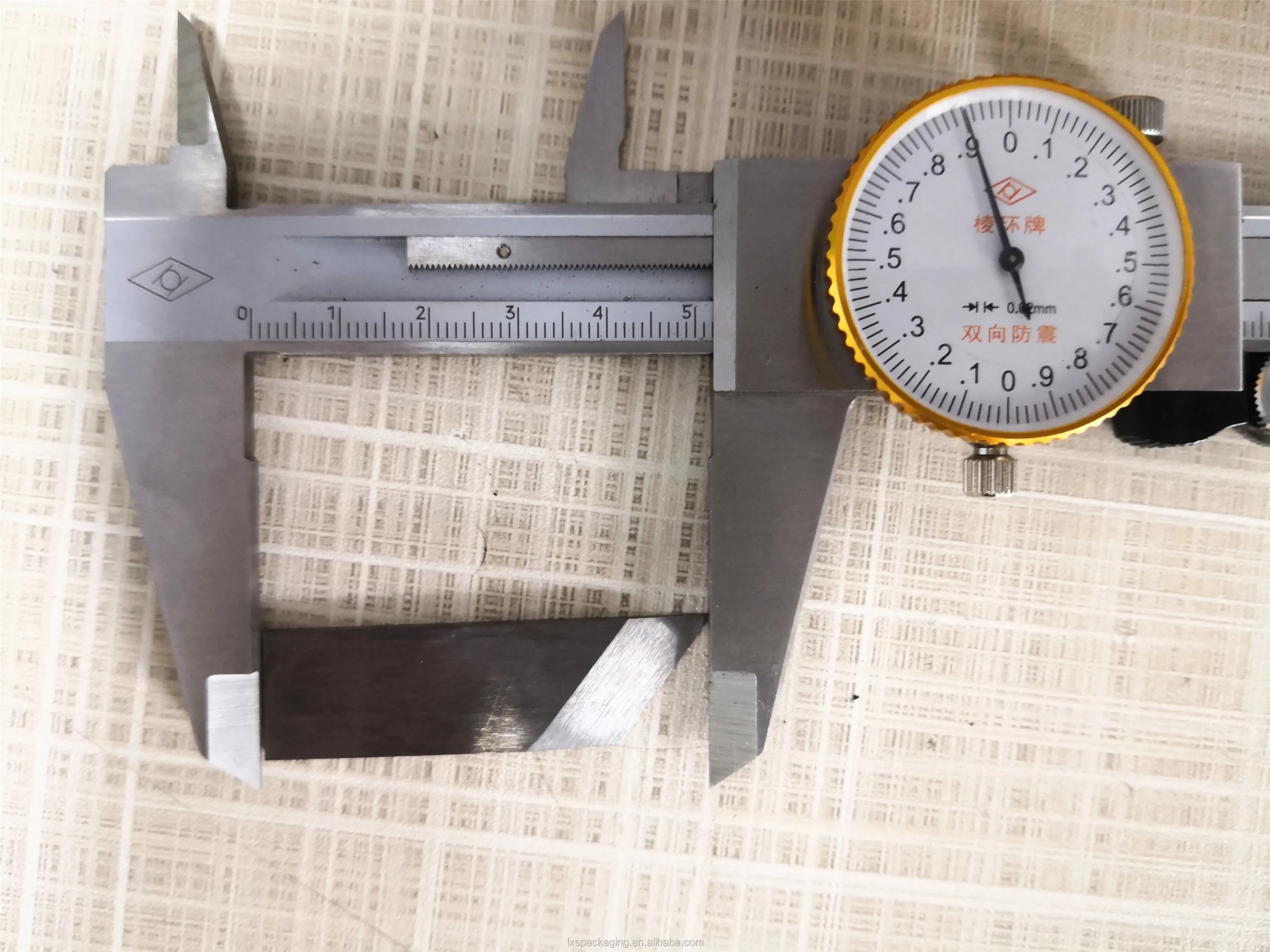 
Consumer grooving blade for cardboard grooving machine 