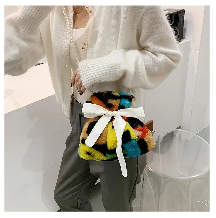 

2021 New pearl ribbon drawstring plush bucket shoulder bag wholesale girls shopping handbags, 3 colors
