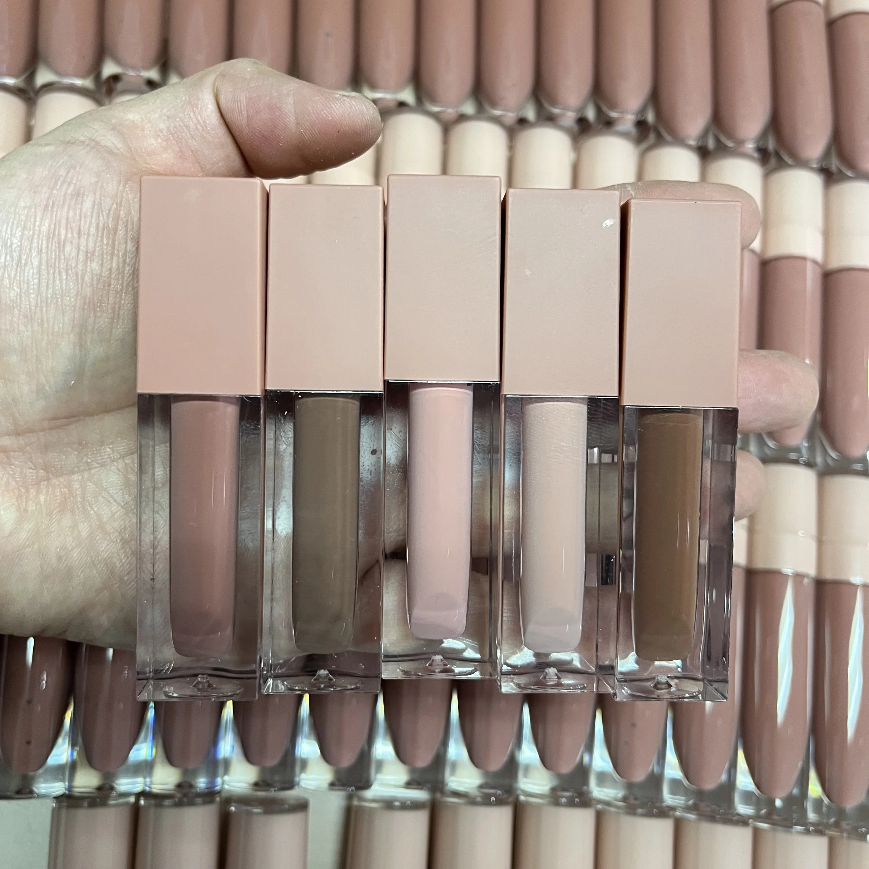 

Lipstick vendor wholesale high pigment vegan creamy matte liquid lipstick private label