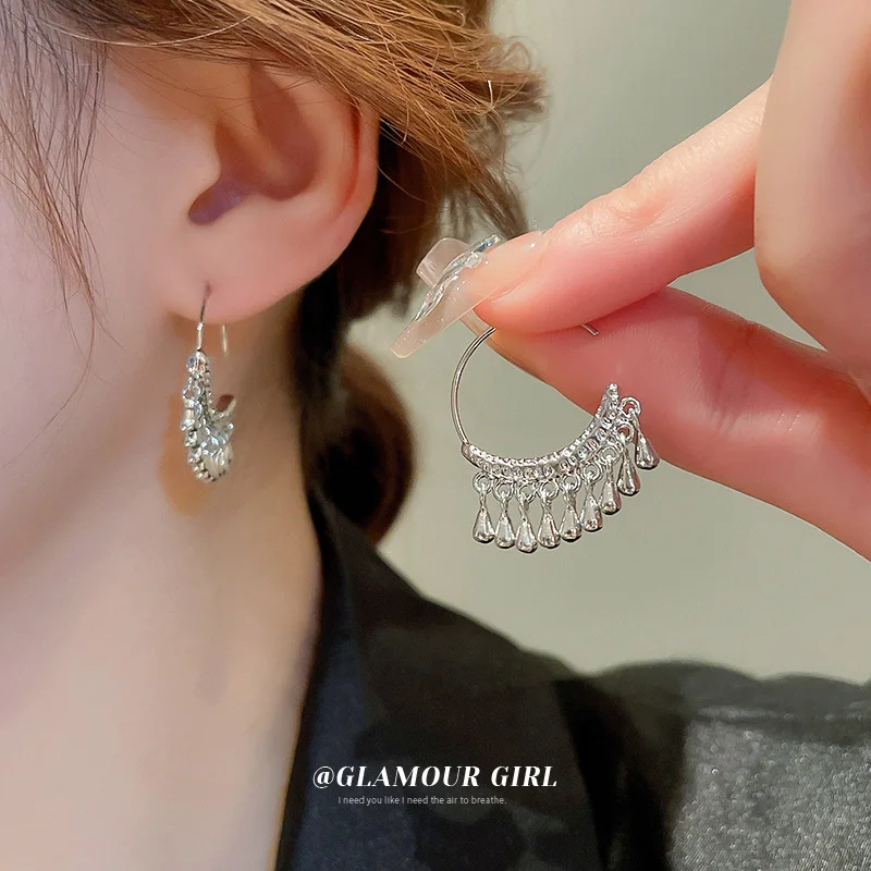 

C-shaped metal fringe earrings alloy silver color hoop tassel earrings women Wholesale