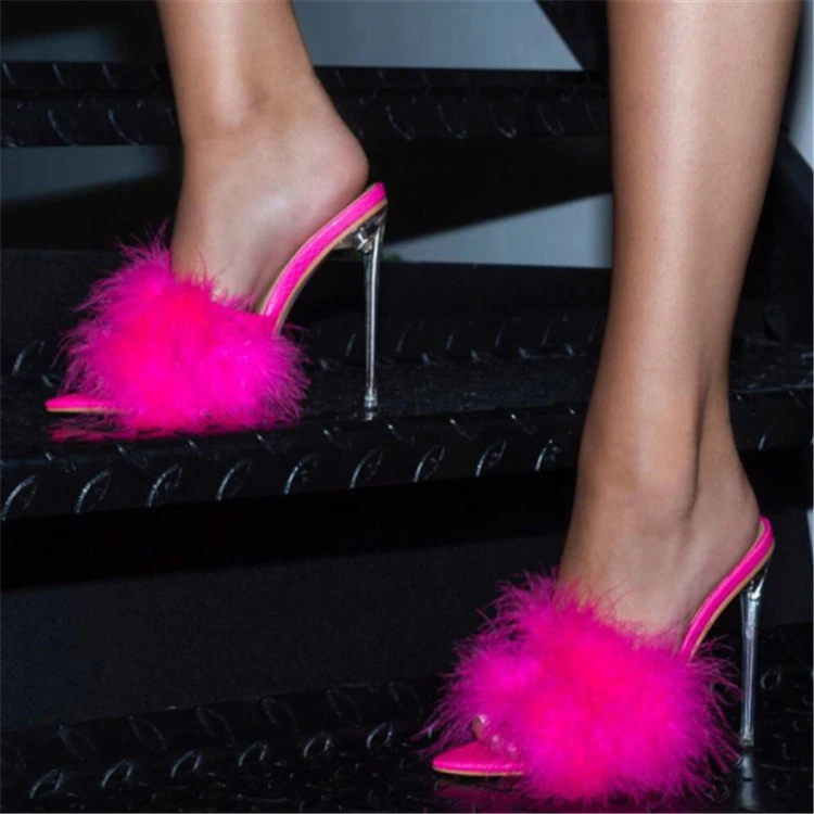 

2022 Summer Sexy Pointed Toe Furry Slippers ladies Sandals Fashion Design Clear Perspex Heels Women Mules Shoes Fluffy Slides