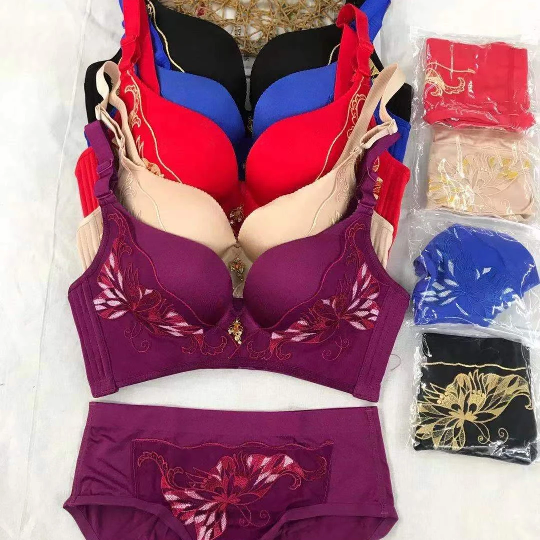 

Thin Floral Lace Underwear Womens Gathered Bras Bra Panty Set, Mix