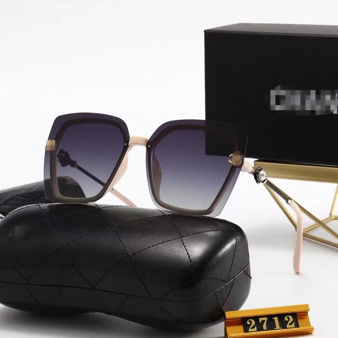 

2021 luxury brand fashion women's Sunglasses summer shade glasses wholesaler 2712
