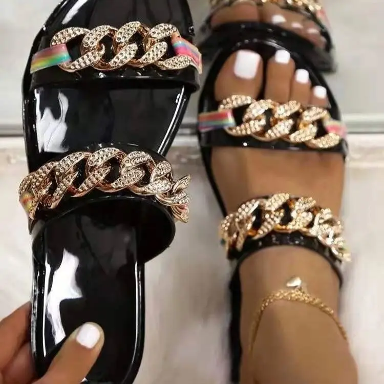 

2021 Europe&American summer fashion chic metal chain solid color summer women leisure outdoor beach sandals slippers plus size, Black, white