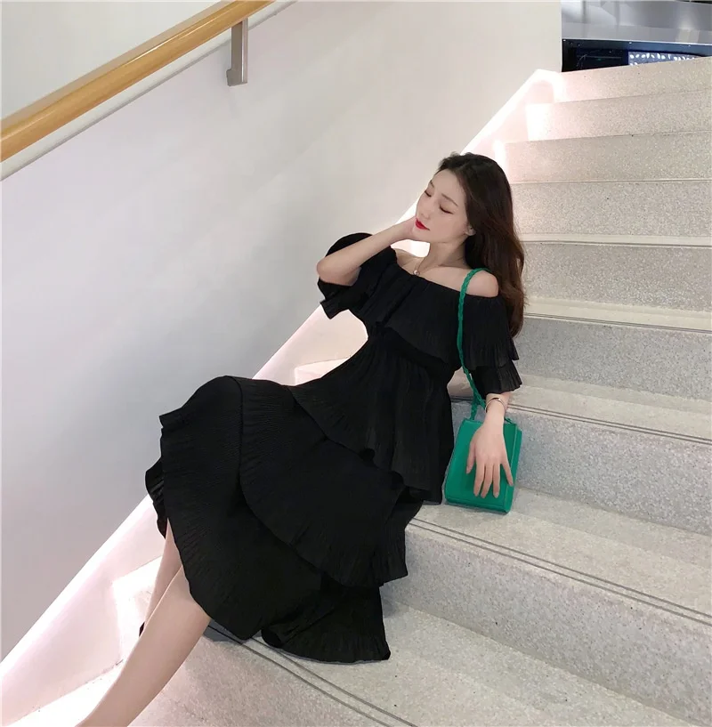 

B62401A Fashion bare shoulder tight waist sweet holiday lady cake dress