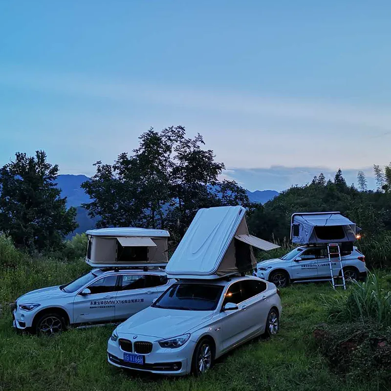 

4WD Outdoor and CampingTriangular Hard Shell Car Roof Top Tent, Black/white