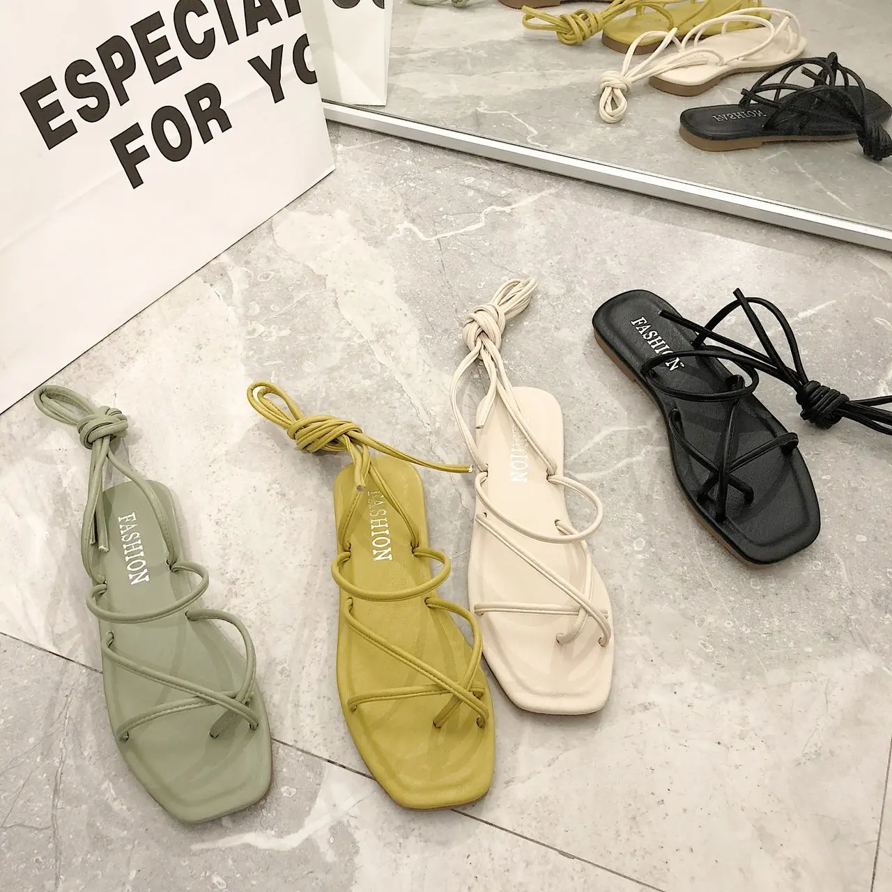 

Hot Sale Summer Beach Flat Low Heel Slide Women Ladies Sandals, Yellow/green/beige/black