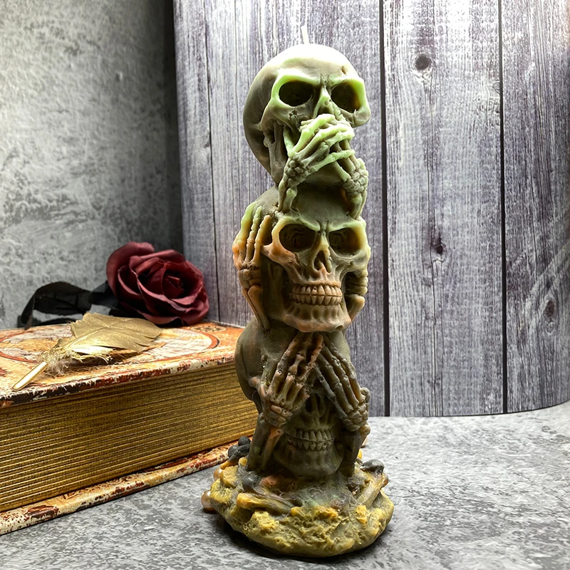 

B-2002 Horrorible 3D skeleton head soap silicone molds three layers Little skull Candle Silica gel mold Halloween