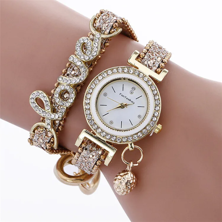 

Wholesale Wish Hot Sale Hot Sale Diamond Alloy Bracelet Watch Love Hanging Ball Nail Face Ladies Quartz Watch, Picture shows