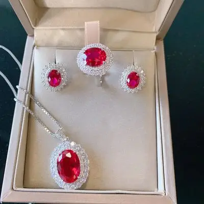 

Elegant Three Pieces Earrings Necklace Rings S925 Sterling Silver Jewelry Set Classic Zircon Ruby Jewelry Set For Banquet