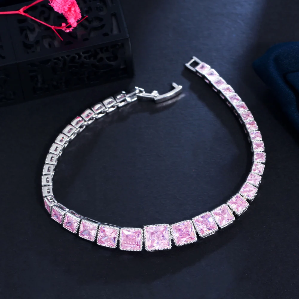 Gorgeous Charms Square Light Pink Cubic Zirconia Wedding Accessories Fashion Bracelet Jewelry for Women Party Mother's Day Gift
