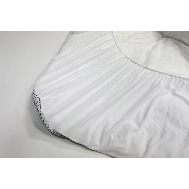 
220gsm 100% Polyester Contain Copper Knitted Mattress Pads With 340gsm Polyester Filling 