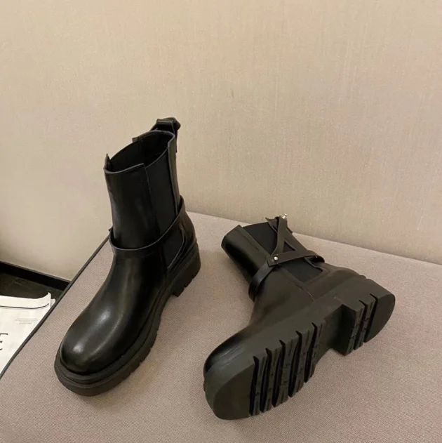 

Women Chunky Heel Ankle Chelsea Platform high Boots