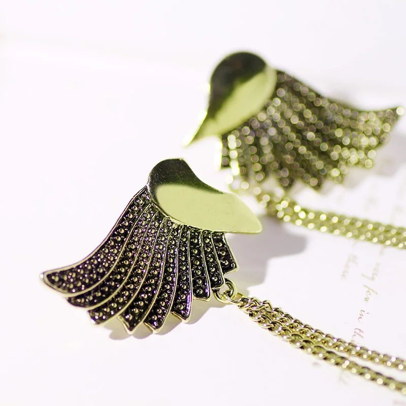 

2020 New Style Custom Fashion Design Alloy Wing Vintage Copper Chain Brooch For men
