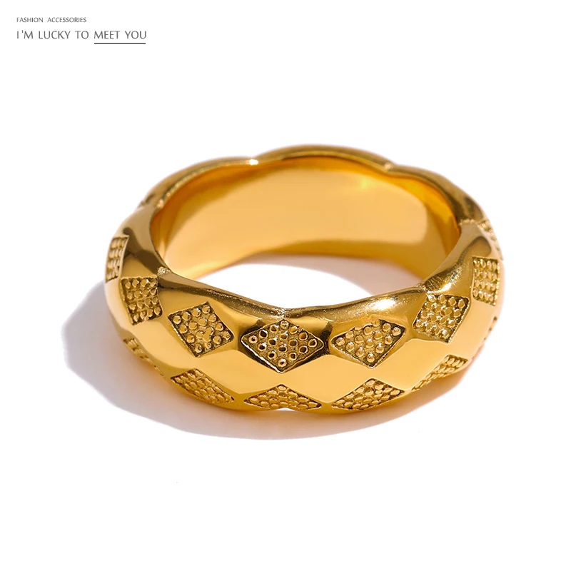 

Yhpup Charm Metal Gold Women Ring Waterproof Jewelry New Stainless Steel Round Ring 2021