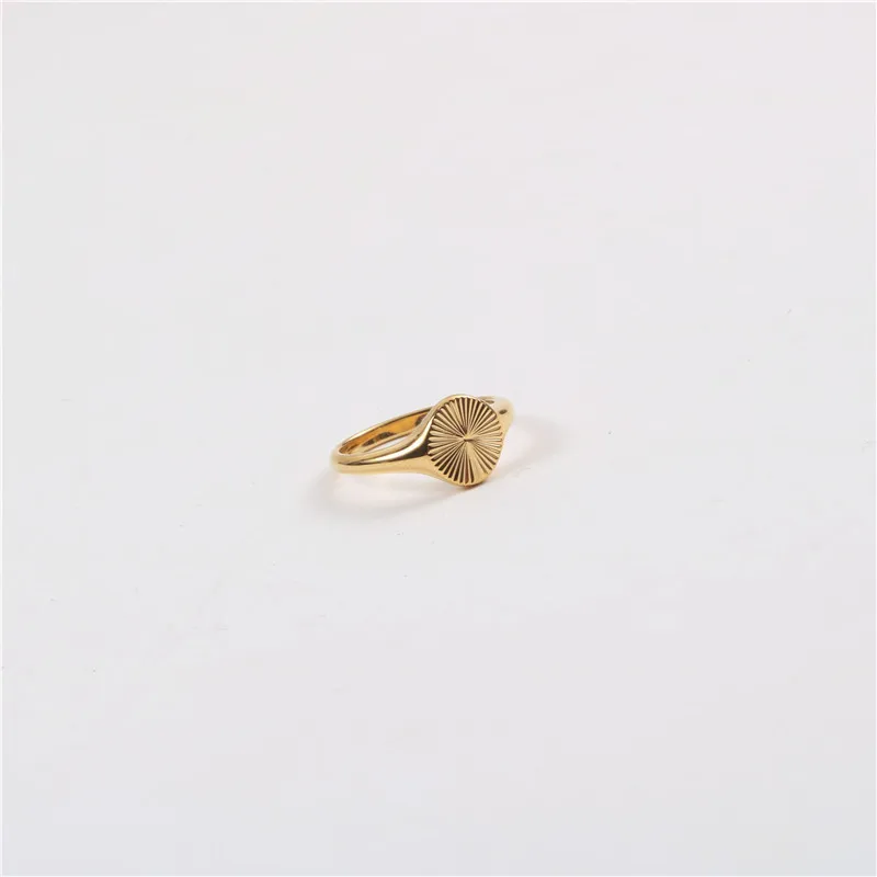 

New Hot Sale 18K Gold Plated Stainless Steel Sun Flower Rings