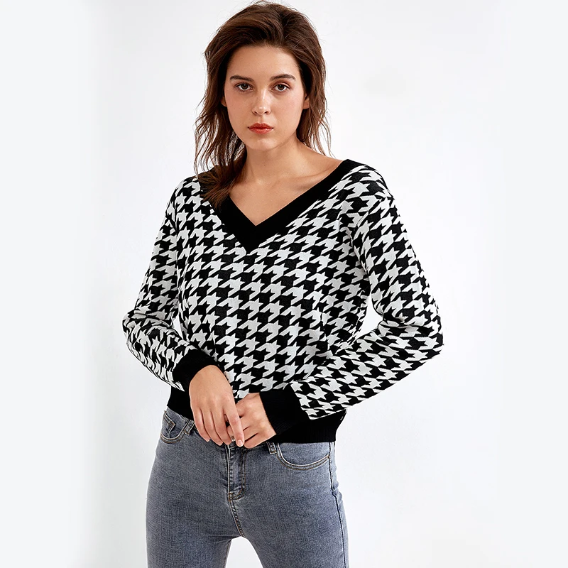 

European and American long-sleeved houndstooth jacquard v-neck base knitted sweater women fall 2021