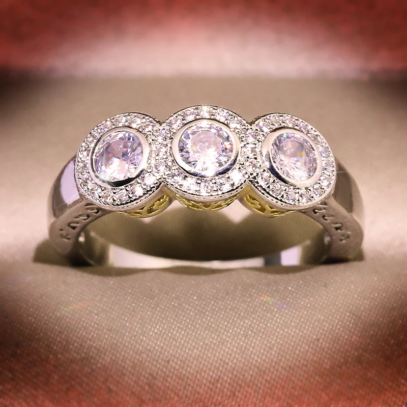 

Wholesale Price Fashion Jewelry KYRA0963 CZ Rings Platinum Plated AAA Zircon Rings for women, Silver