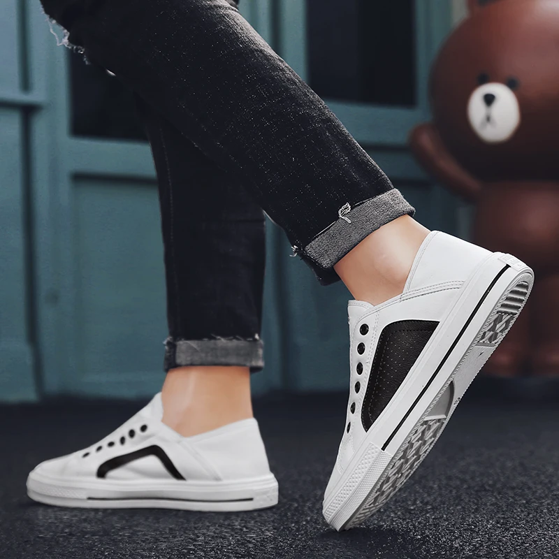 
Custom Wholesale Mens Skateboard Shoes New Fashion Mens Sneakers Canvas slip-on Flat Casual Shoes Men 