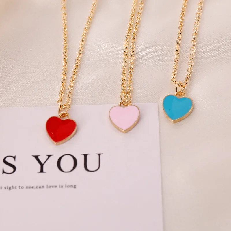 

Fashion Trendy Heart Three Color Double-sided Drip Oil Necklace