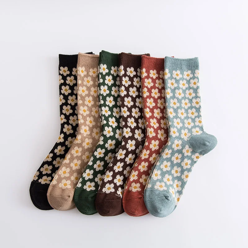 

Elegant Lady Choose Cute Little Flower Jacquard Teen Young Girl Daily Wearing Knitted Warm Autumn Winter Socks