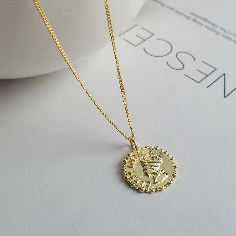 

Simple 925 sterling silver circle shaped coin pendant necklace
