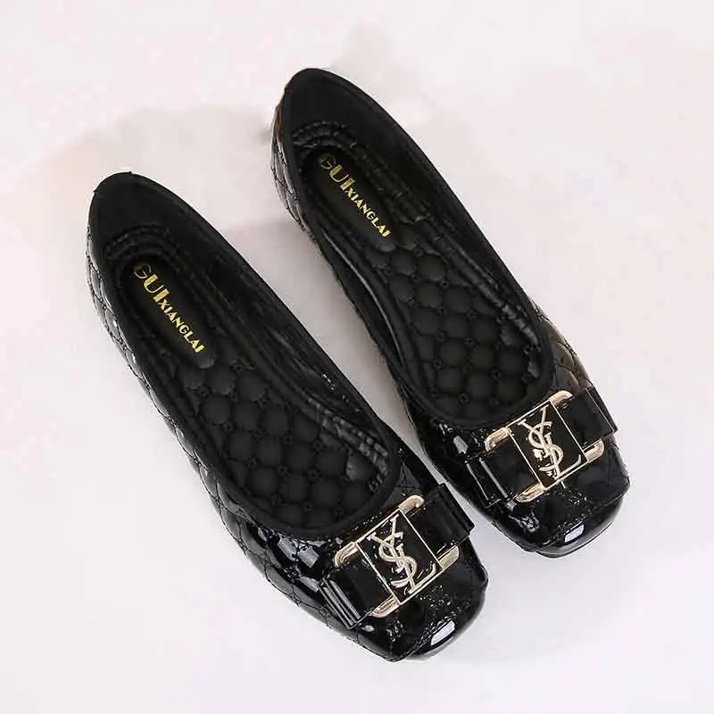 

New Arrival Breathable Women Pu Rubber Flat Shoes with Buckles for Ladies, Black / red / beige