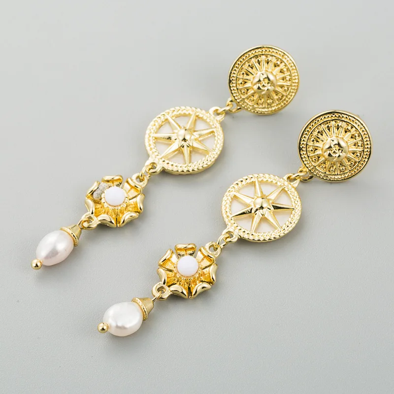 

Chic Round Gold Plated Metal Sun Drop Earring Sun Totem Natural Baroque Long Pearl Pendant Earring, As picture show