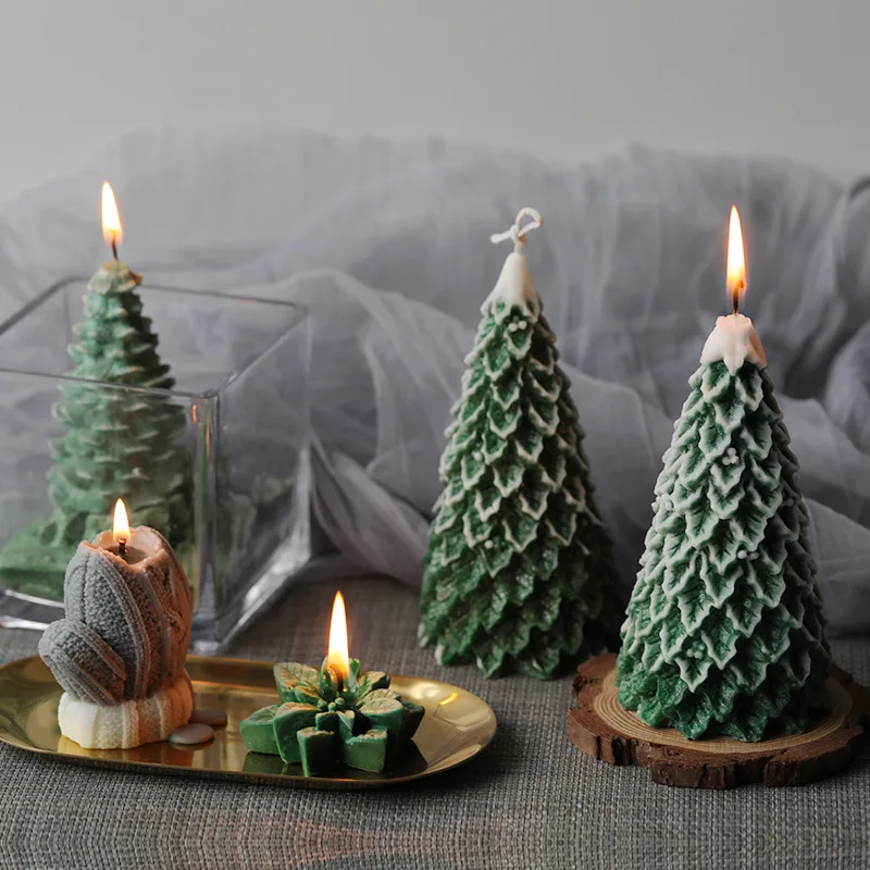 

Large Christmas tree candle silicone mold DIY handmade scented candle silicone mold 3D soap mold, Random