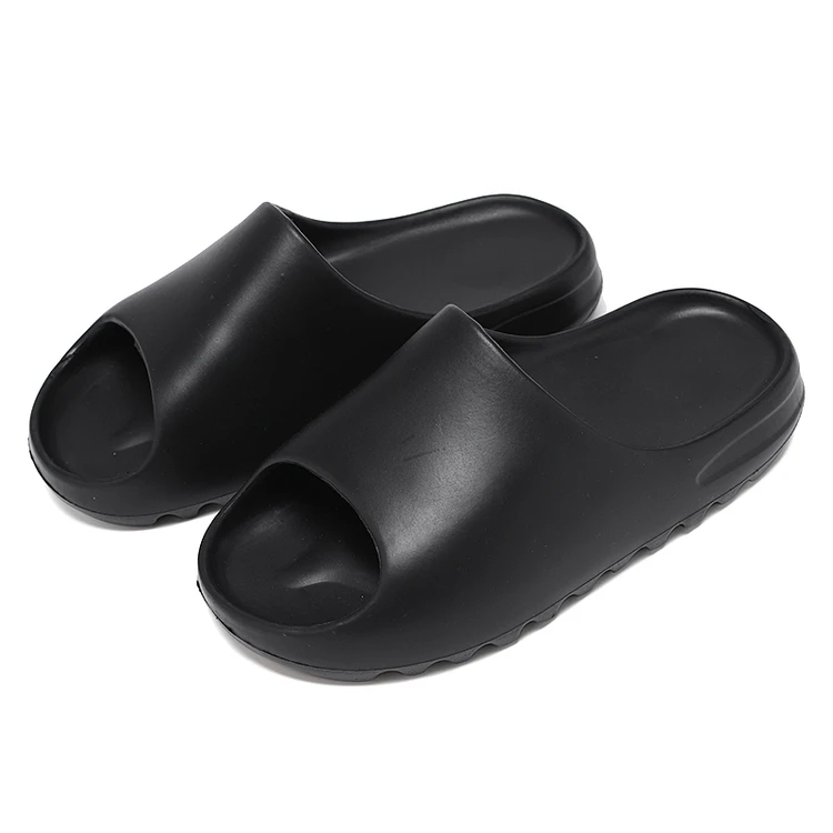 

High Quality Promotional Light Weight Breathable Spa Slippers White Lady Slippers For Slipper Yeezy