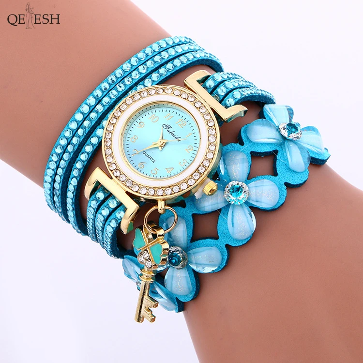 

Qetesh Hot Sale Ladies Twine Watch Alloy Diamond Inlaid Four Flower Korean Velvet Bracelet Girls Watches, As picture show