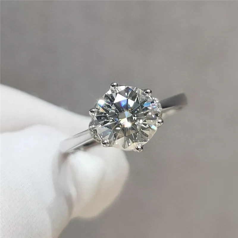 

18K White Gold Diamond Test Past Excellent Cut 2 Carat 8mm Best Quality D Color Moissanite Love Crown Wedding Ring for Women