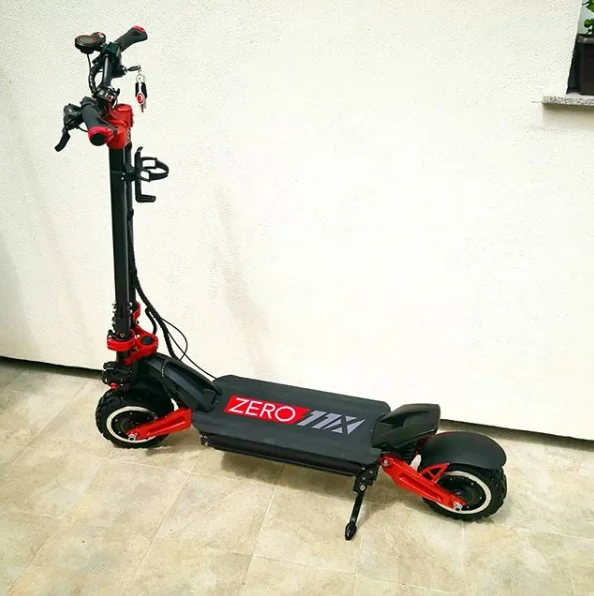 

Powerful 72V Dual Motor Electric Scooter 3200W 32ah Zero 11X with speed up to 110km/h