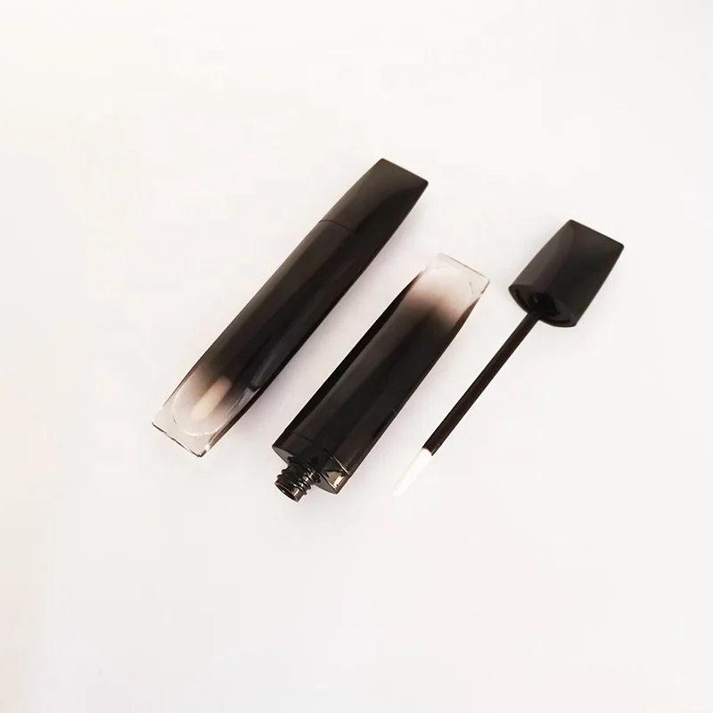 
new coming flat shape lip gloss packaging black lip gloss tube with applicator 