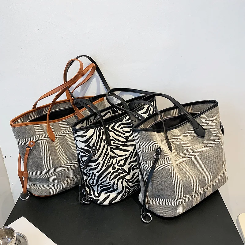 

Canvas Tote Bag Women's Plaid Bag Large-capacity Casual Student Class Bag