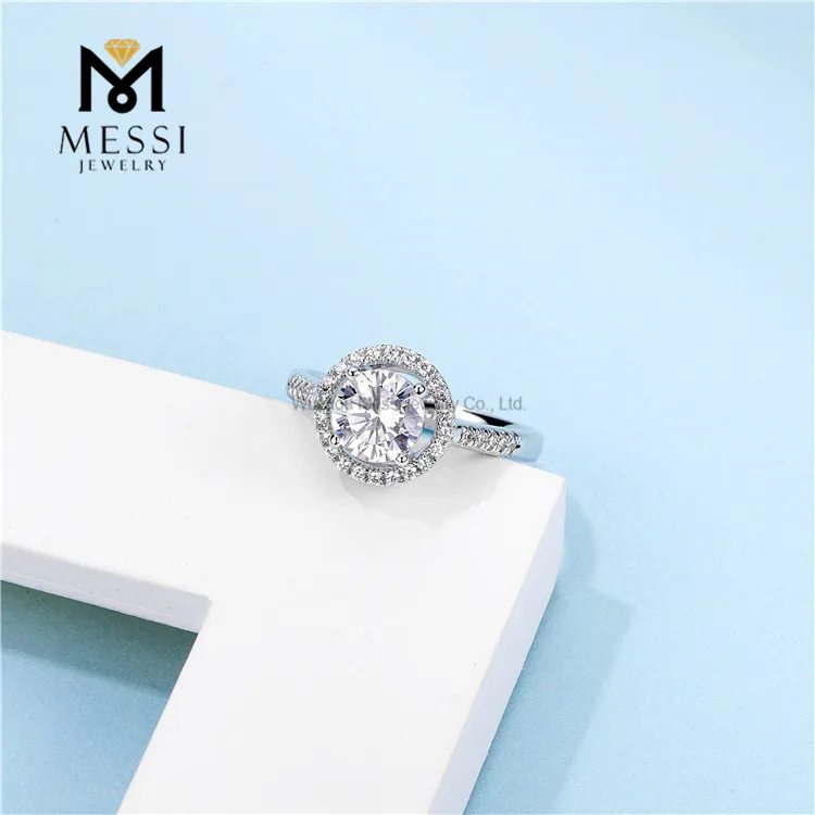 Messi Jewelry classic European style 1ct moissanite halo ring woman in 925 sterling silver ring 