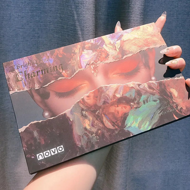 

NOVO 40 Shades High Pigmented Matte Shimmer Satin Finishes Makeup Pallet Eyeshadow