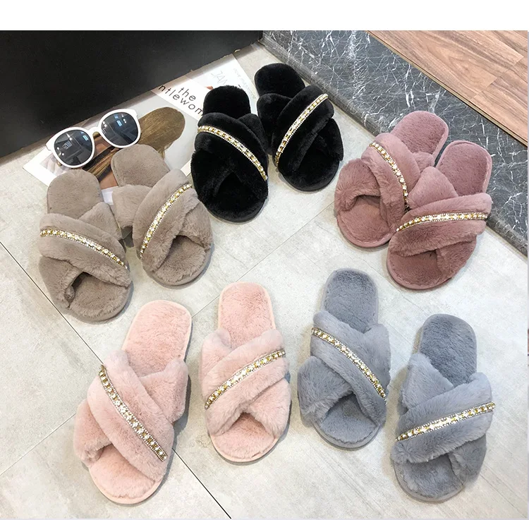 

2020 plush Sandals For Women soft sole Flat Furry Slippers Slides fashion ladies sandals and slippers, Gray, black, pink, brown, red bean paste