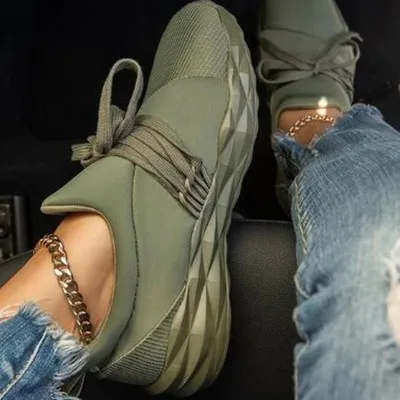 

Fall new thick-soled mesh women's shoes large size sports shoes for women