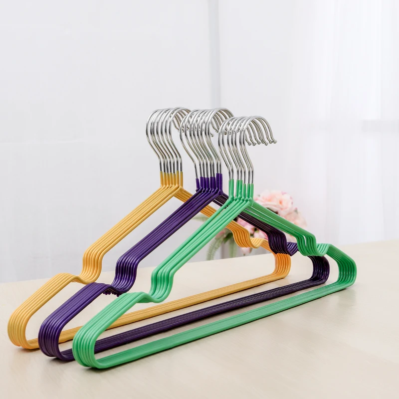 

Wholesale metal coat clothes hanger with non slip shoulder wire hangers with pvc coated