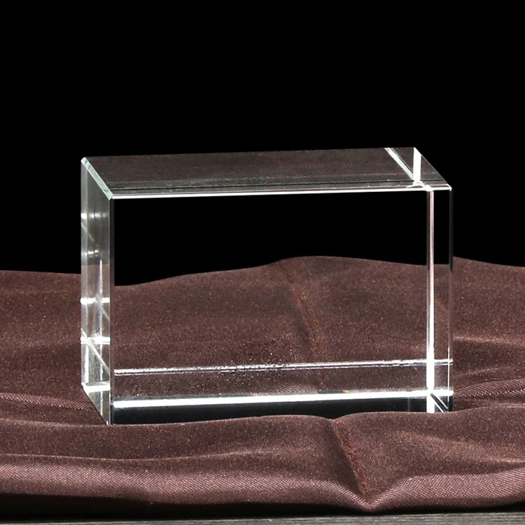 Small Bridge Wholesale Top-Grade K9 Blank Block 3D Laser Engraving Crystal Sublimation Cube for Guest Gifts