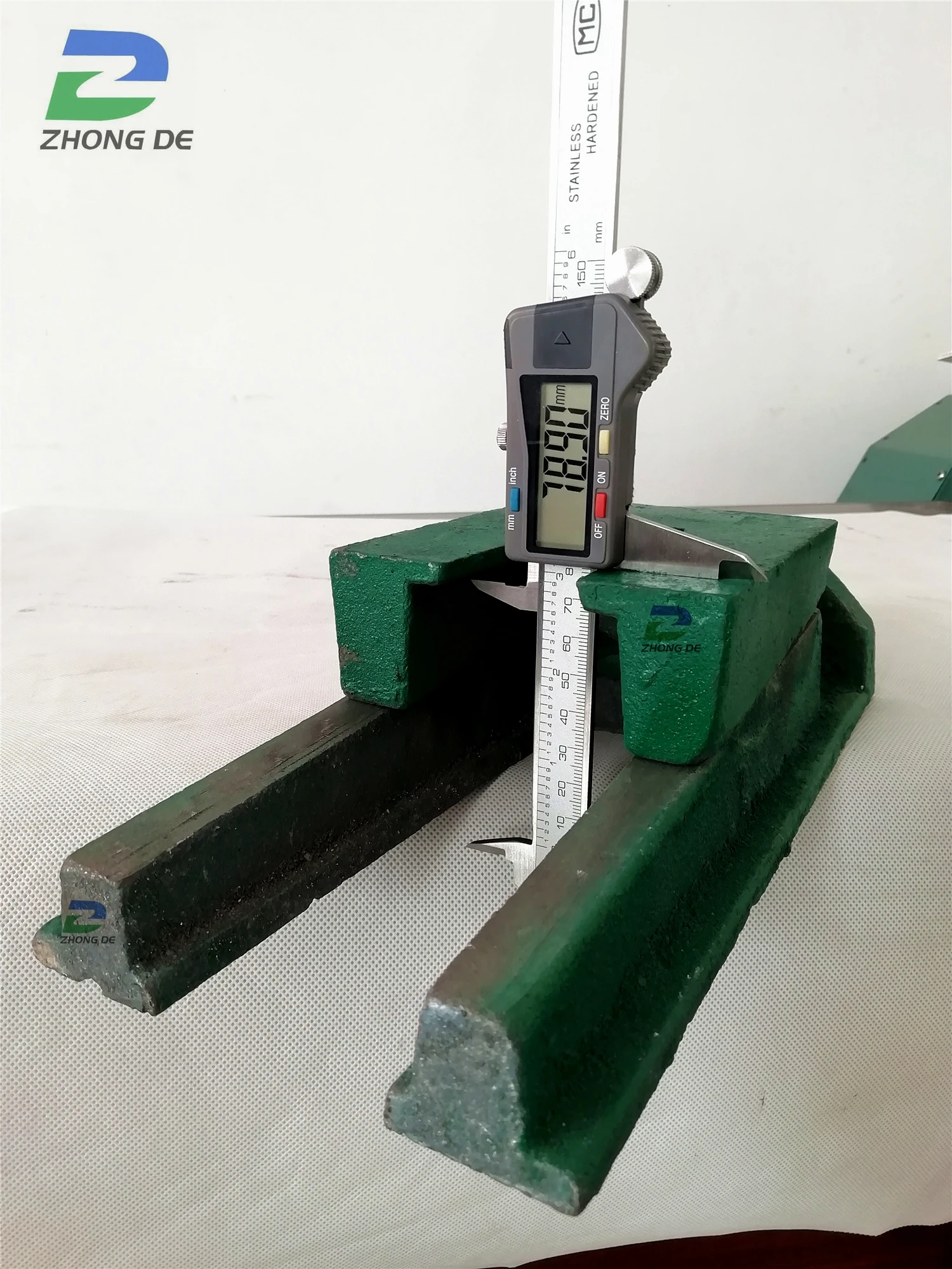 High Quality Precision Wedge Freestanding Machine Mount For Heavy