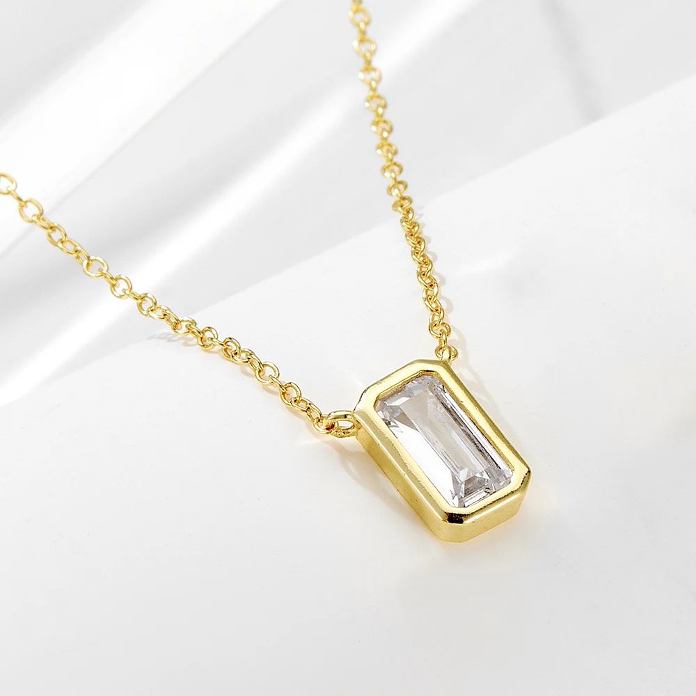 KN1847   2024 925 Sterling Silver Necklace White Cz Rectangle Emerald Shape Gold Plated Pendant Necklace