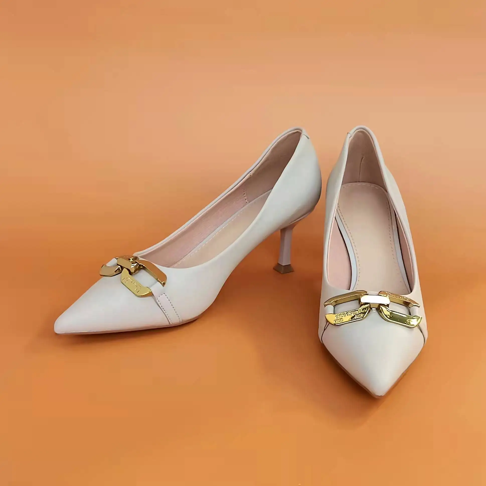 

Pointed Toe Low Heel Good Quality PU Shoes Office Women Slip On Pump Shoes