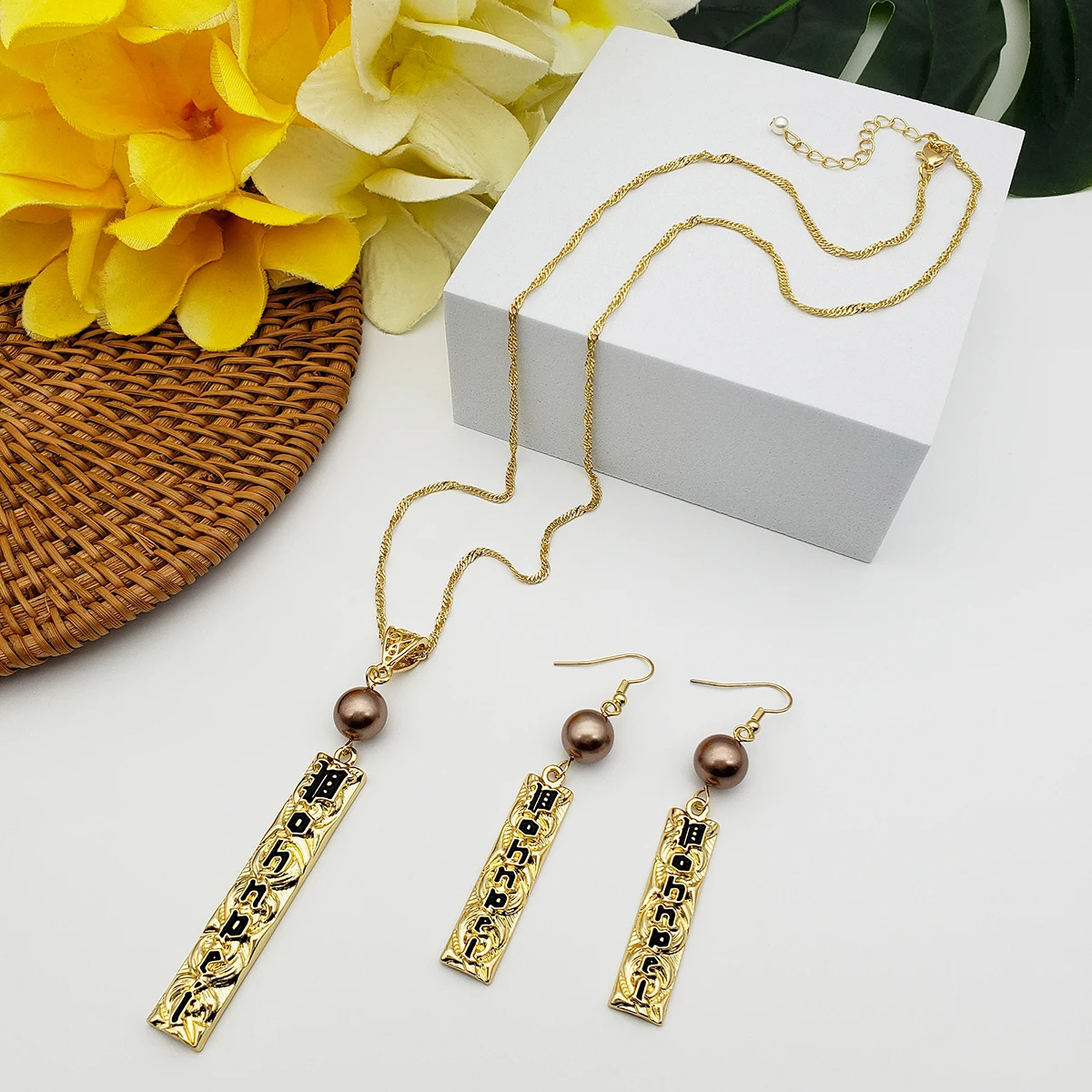 

Minimal hawaii samoa custom letter long pendant necklace jewelry accessories sets